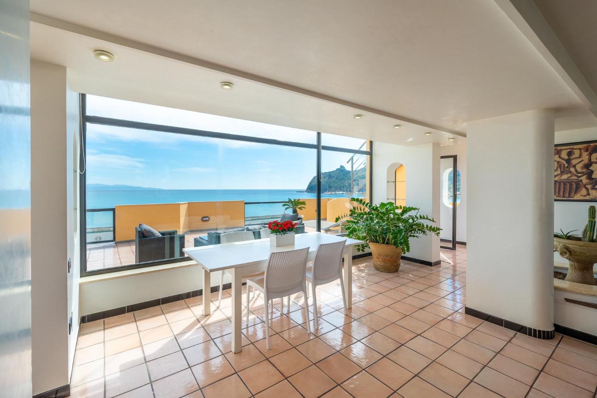 Attico Sul Poetto Apartman Cagliari Kültér fotó