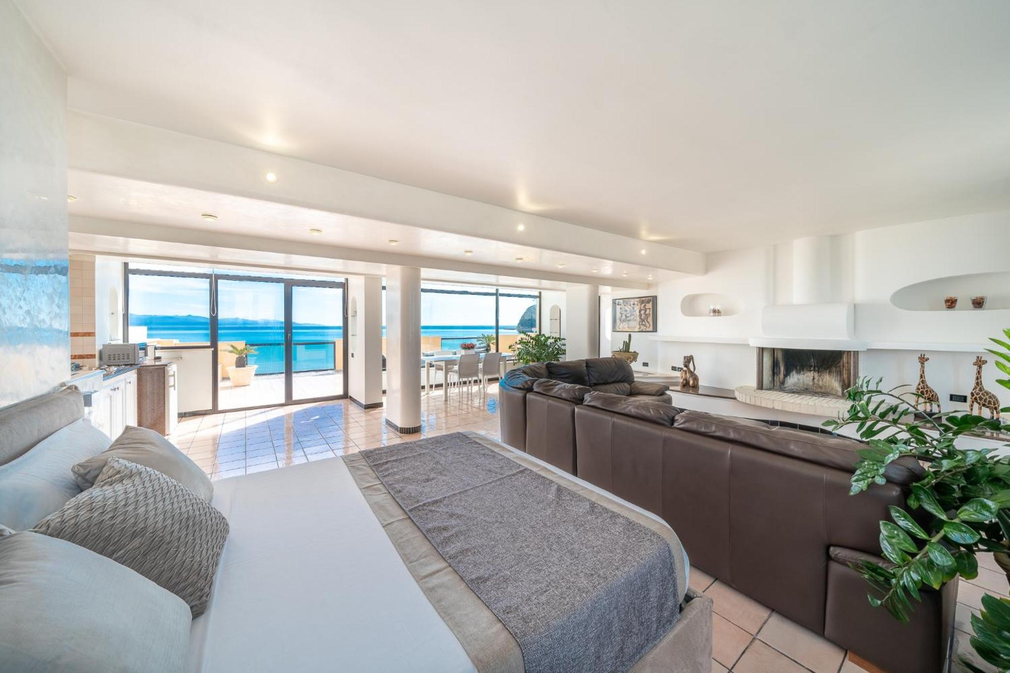 Attico Sul Poetto Apartman Cagliari Kültér fotó